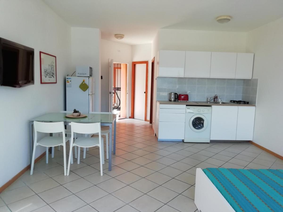 Lake & Castle View Apartment ริวาเดลการ์ดา ภายนอก รูปภาพ